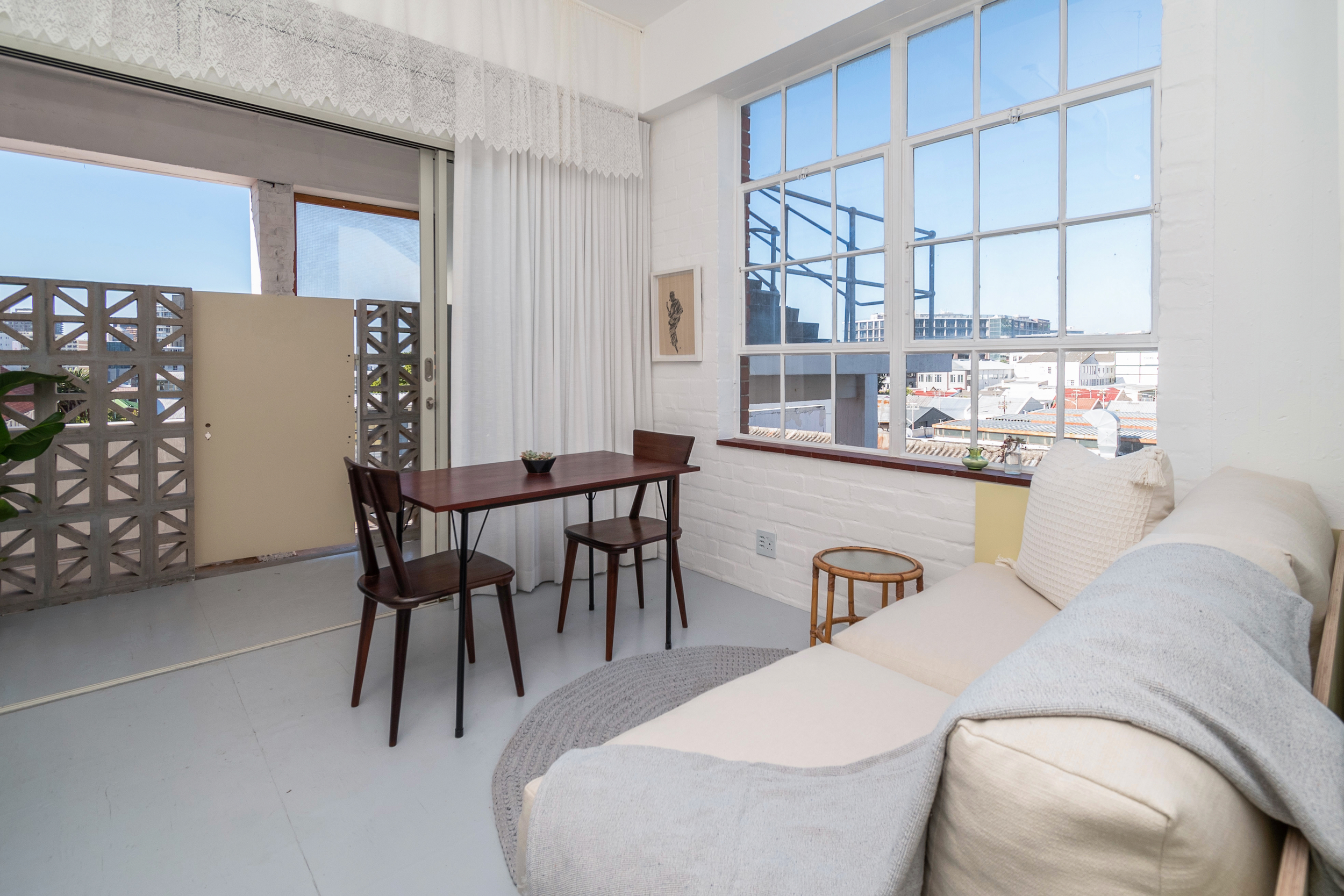 1 Bedroom Property for Sale in Gardens Western Cape